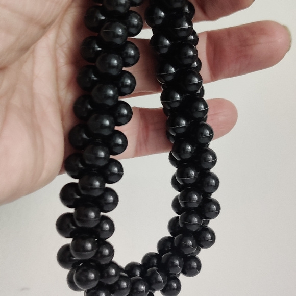 Vintage 80s Faux Onyx Woven Rope Necklace - Picture 5 of 10